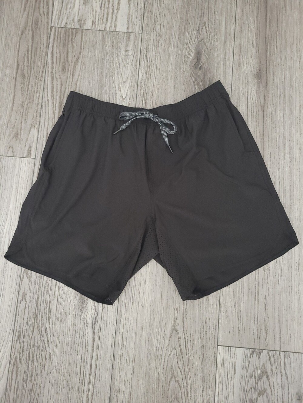 Pacific Rink Men's Black Athletic Shorts Drawstring with Zipper Pocket